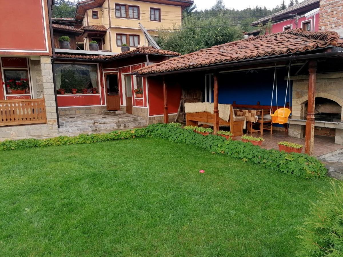 Hotel Радкината Къща Koprivštica Exteriér fotografie