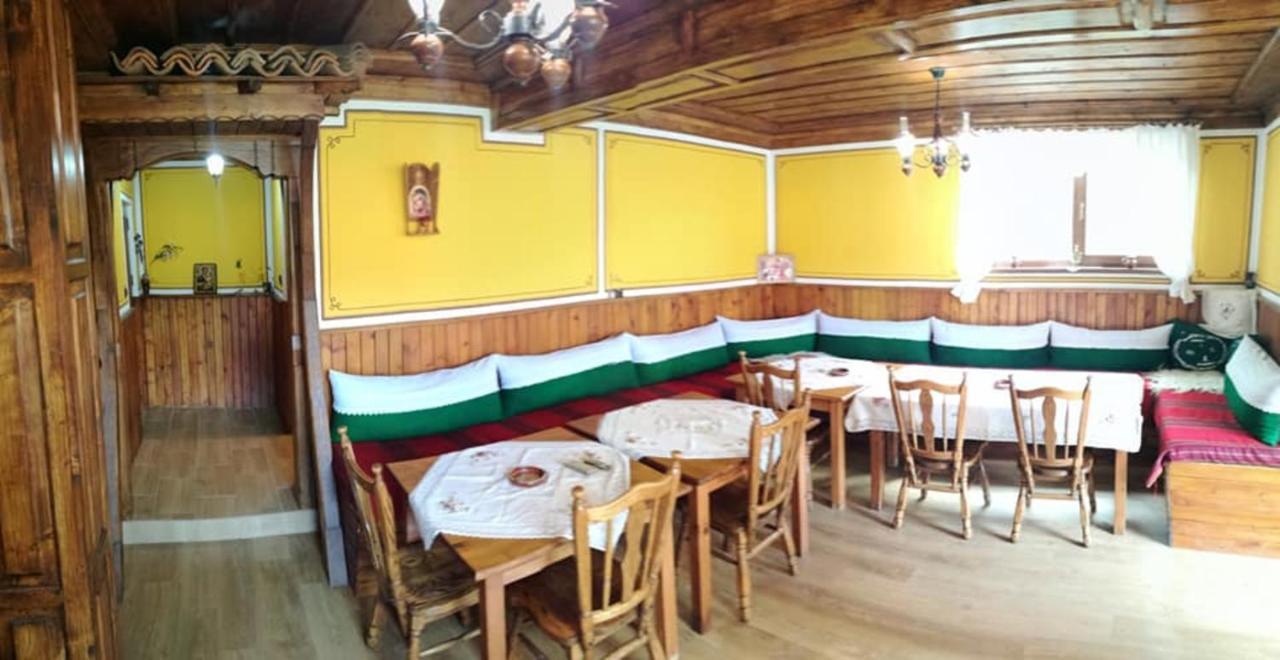 Hotel Радкината Къща Koprivštica Exteriér fotografie